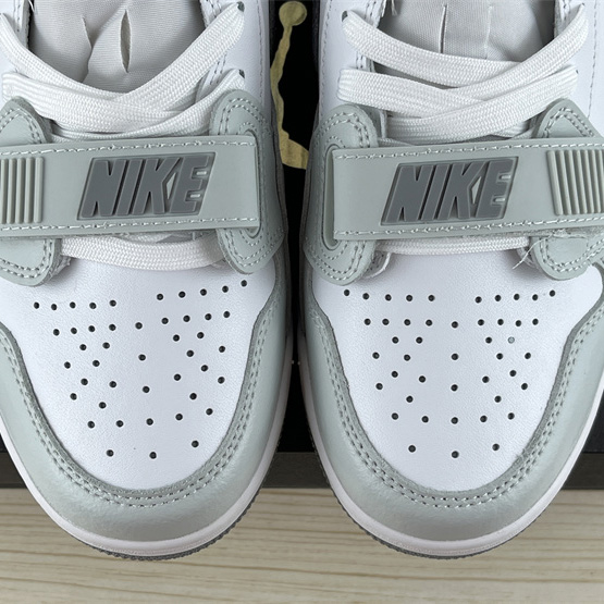 Nike Air Jordan Legacy 312 Low Sneaker    PV8115-101 - DopestKickz