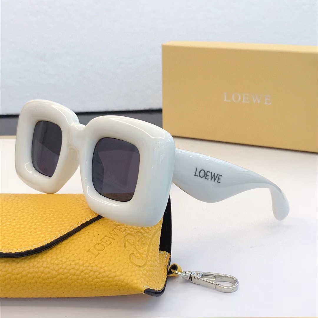 Loewe Square Sunglasses - DopestKickz