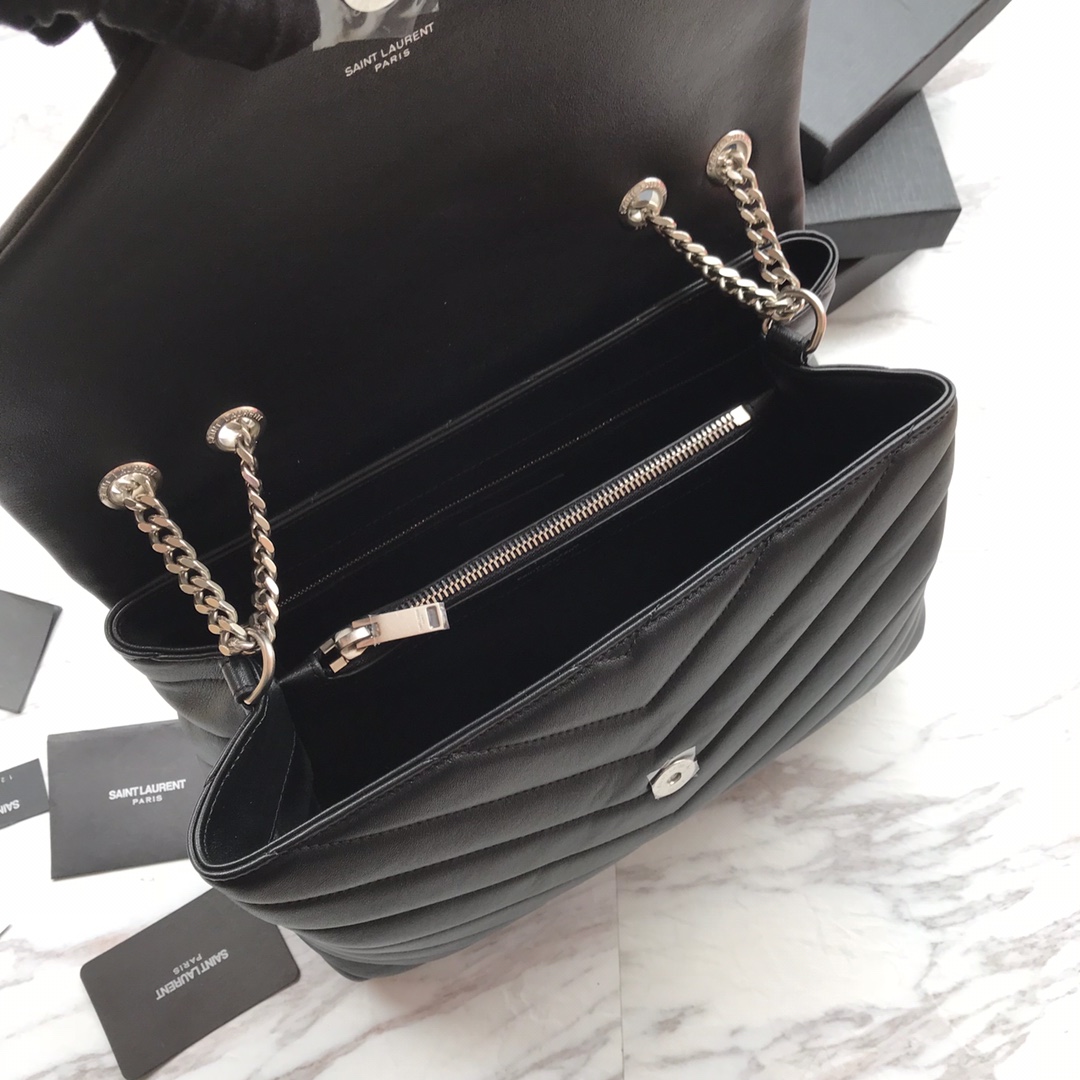 Saint Laurent Loulou Medium Chain Shoulder Bag  (32x22x11cm) - DopestKickz