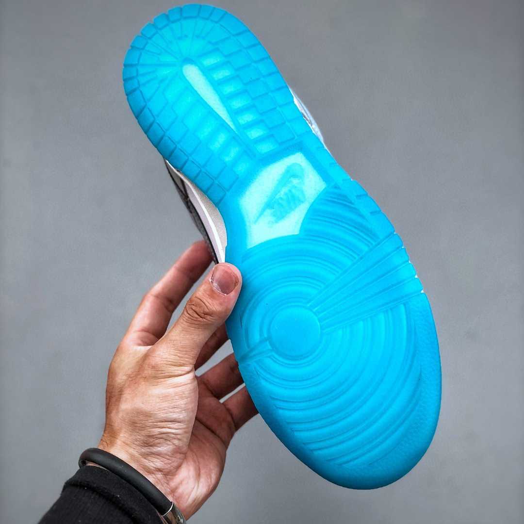 Nike Dunk Low SB Sneakers     FF3451-141 - DopestKickz