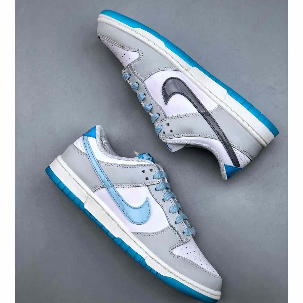 Nike Dunk Low SB Sneakers     FF3451-141 - DopestKickz