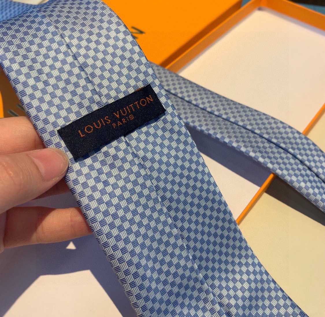 Louis Vuitton Micro Damier Tie - DopestKickz