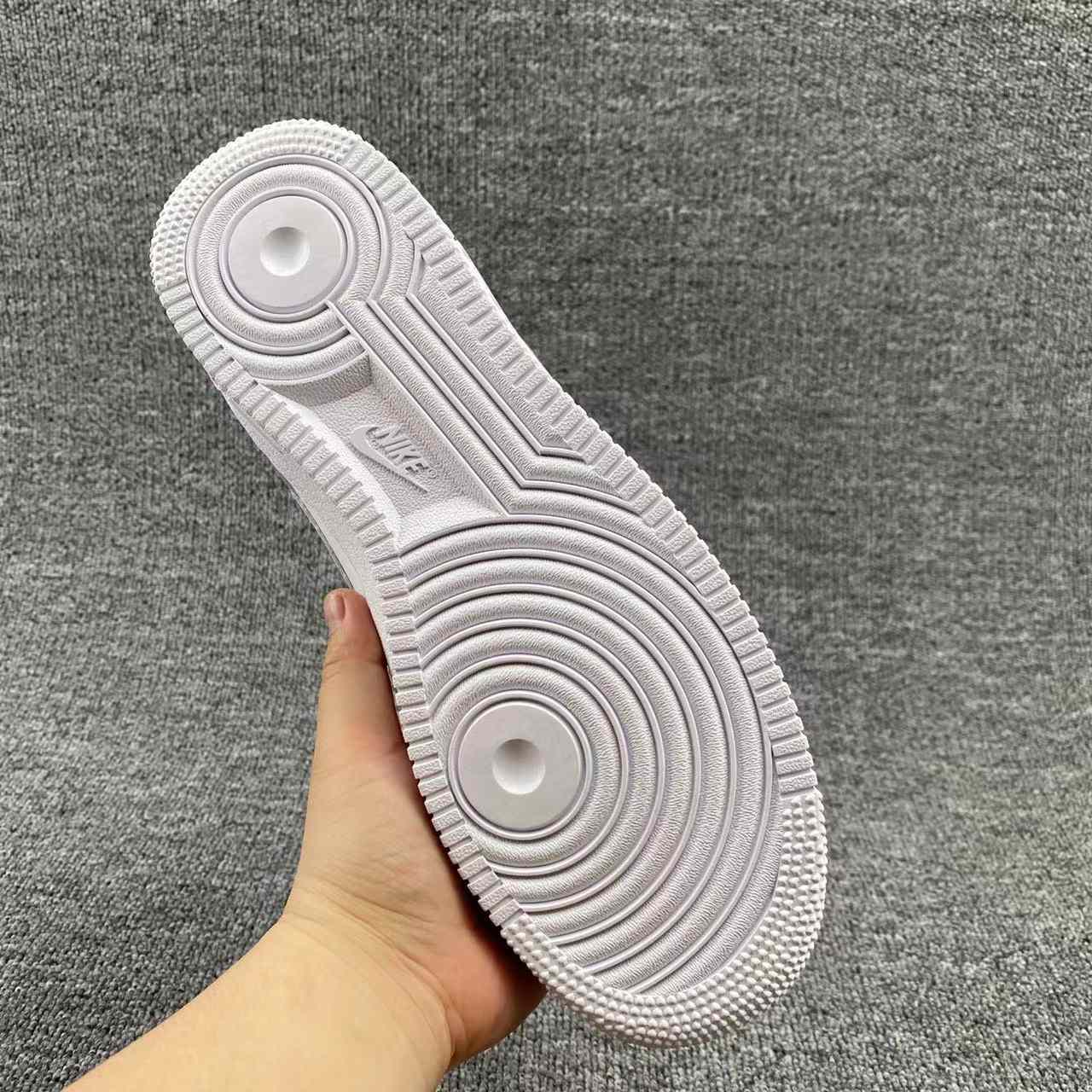 Nike Air Force 1 Sneaker      CZ8065-100 - DopestKickz