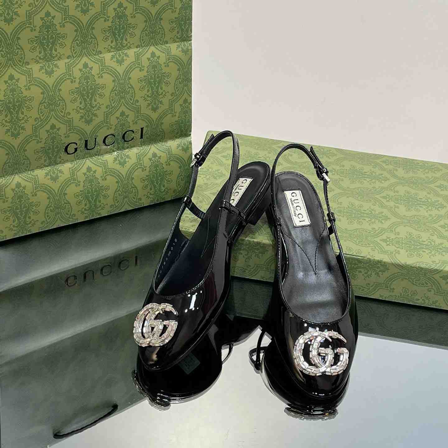 Gucci Women's Ballerina With Double G - DopestKickz