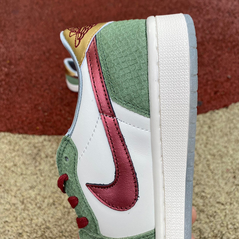 Air Jordan 1 Retro Low Sneaker     FN3727-100 - DopestKickz