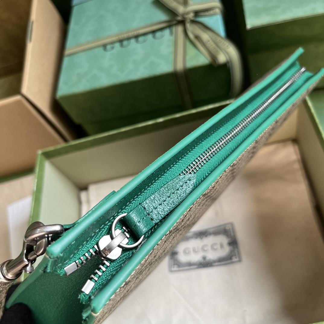 Gucci Pouch With GG Detail (18x 26x 6cm) - DopestKickz