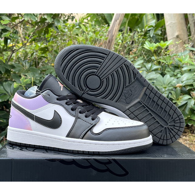 Air Jordan 1 Low Sneaker     DQ2516-108 - DopestKickz