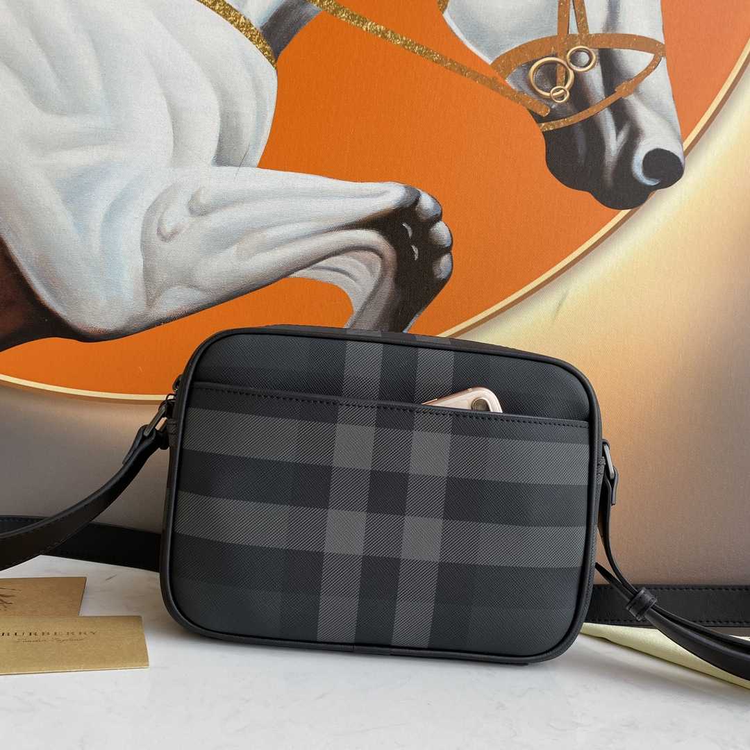 Burberry Leather Muswell Bag - DopestKickz