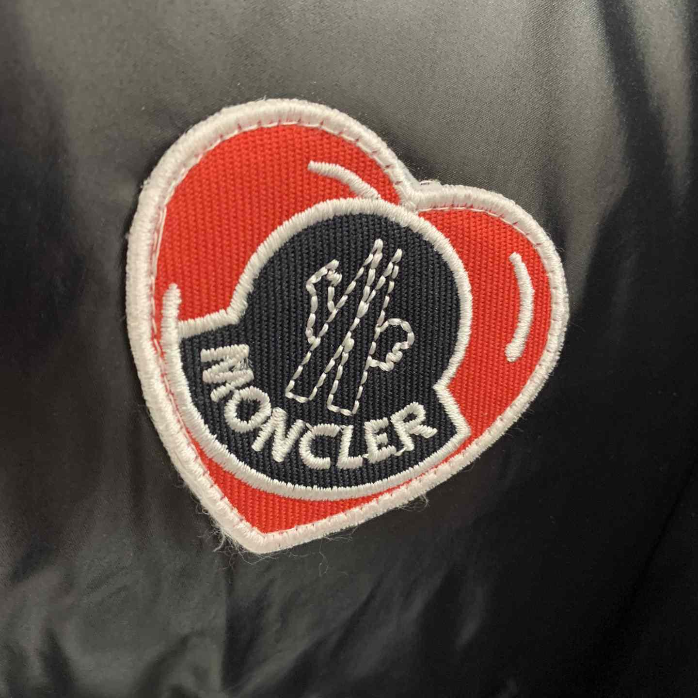 Moncler Misam short down jacket - DopestKickz
