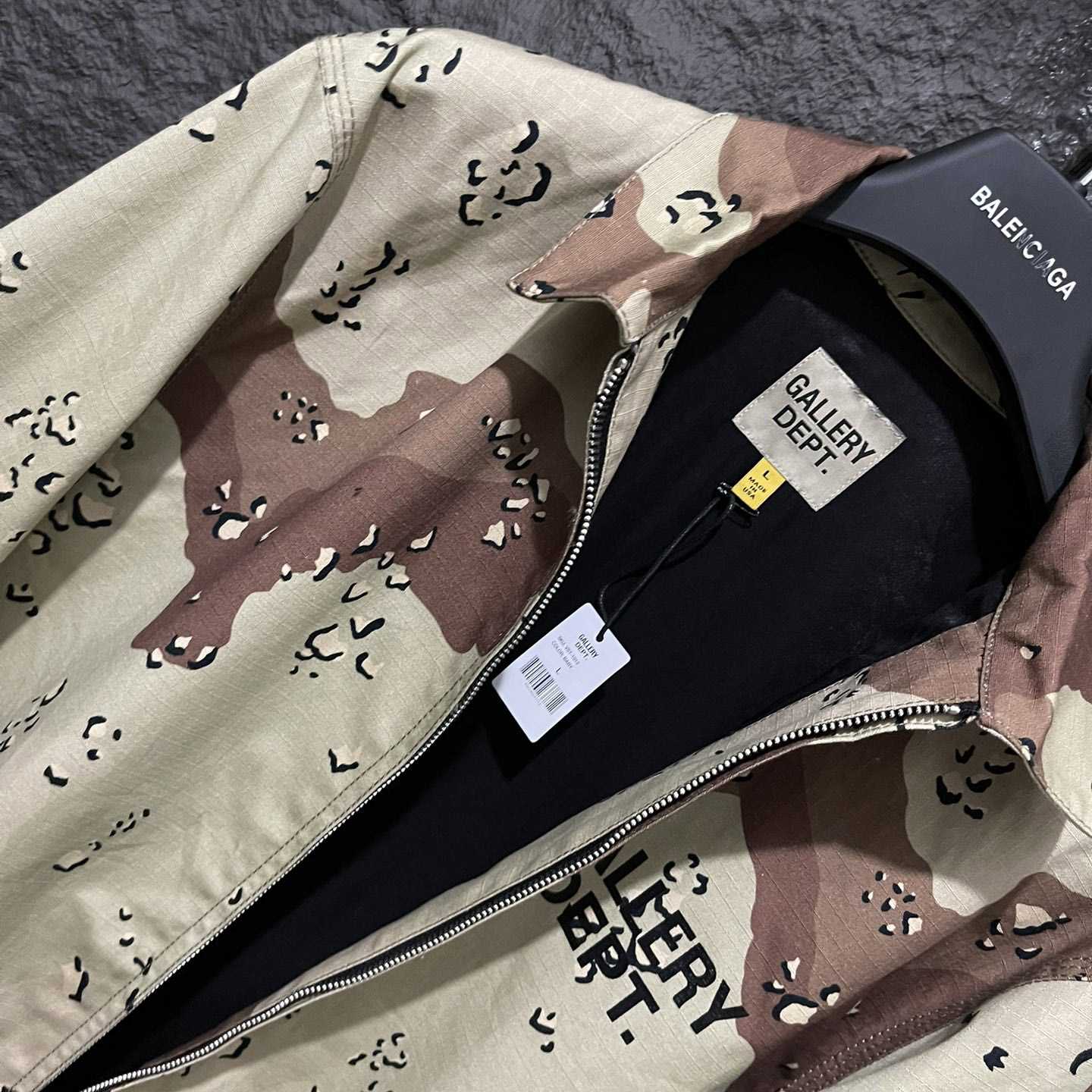 Gallery Dept. Camo Jacket - DopestKickz