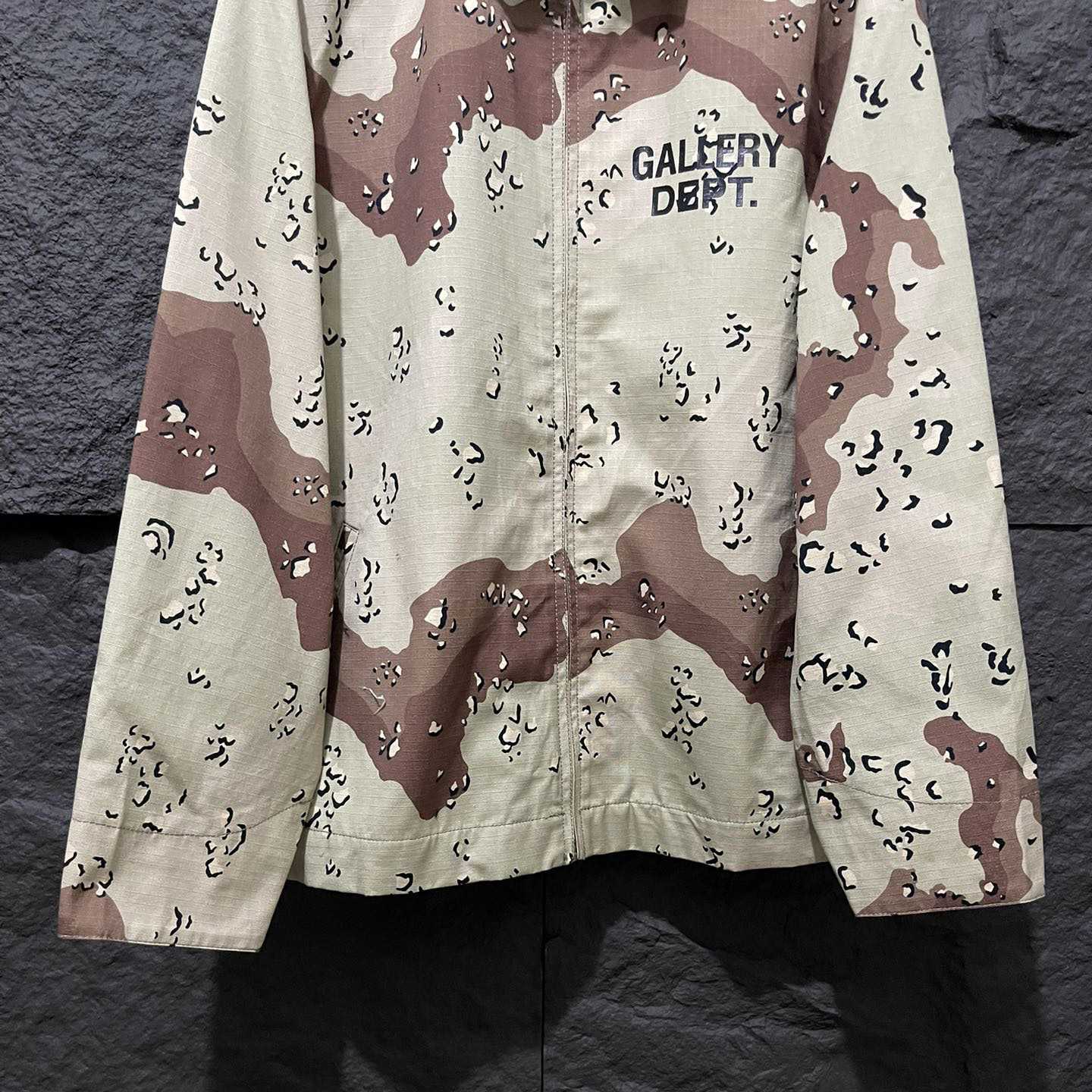 Gallery Dept. Camo Jacket - DopestKickz