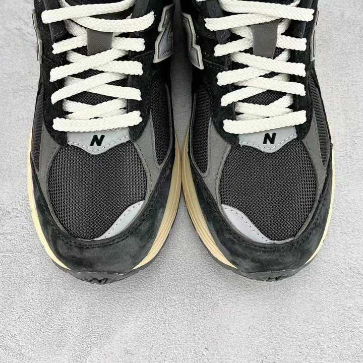 New Balance 2002R Sneakers    ML2002RHO - DopestKickz