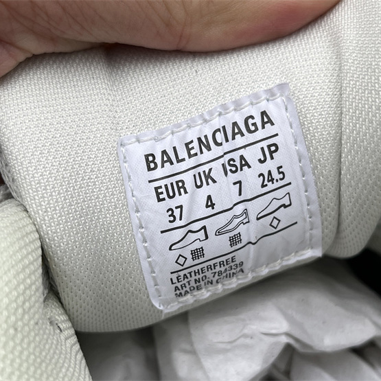 Balenciaga Cargo Sneaker  - DopestKickz