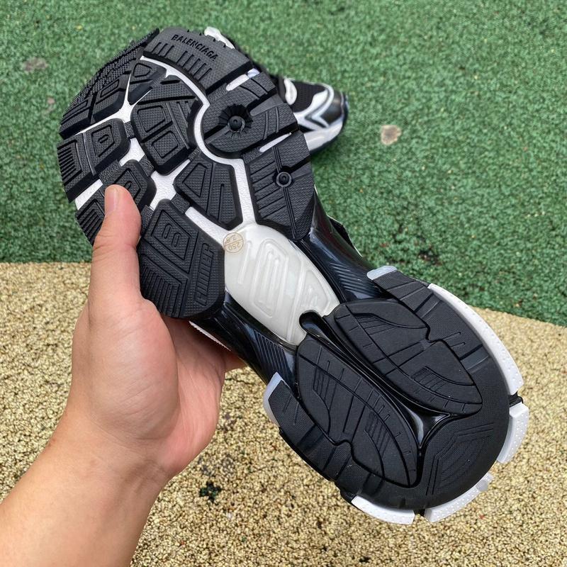 Balenciaga Runner 7.5  Sneaker  - DopestKickz