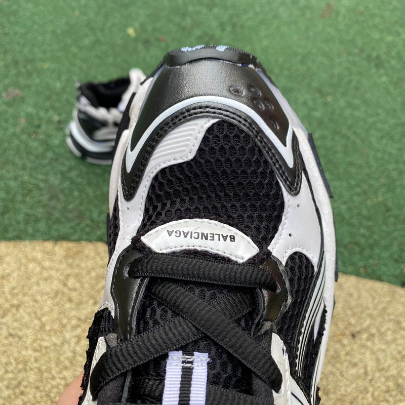 Balenciaga Runner 7.5  Sneaker  - DopestKickz