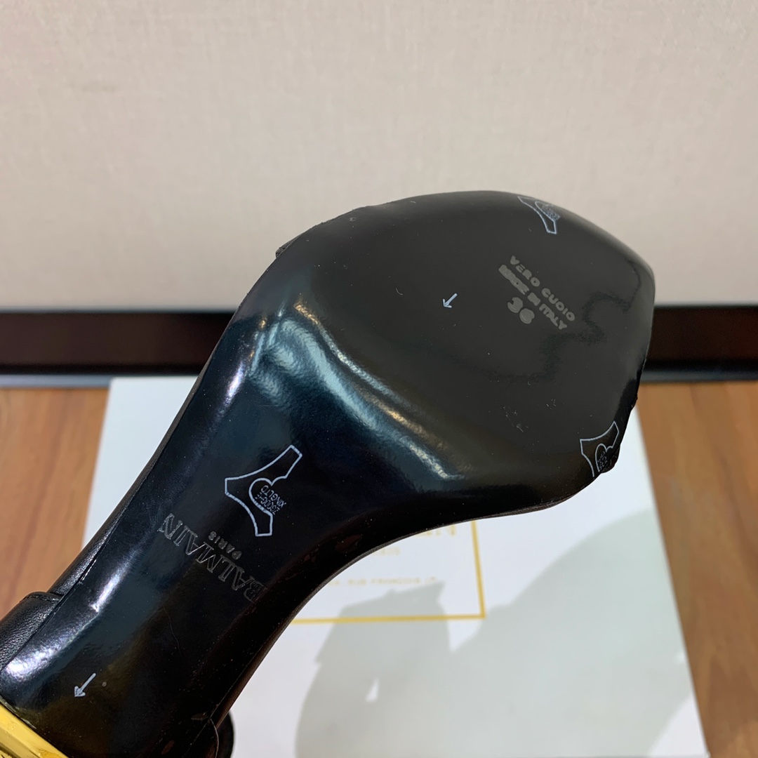 Balmain Moneta 105mm Leather Sandals - DopestKickz