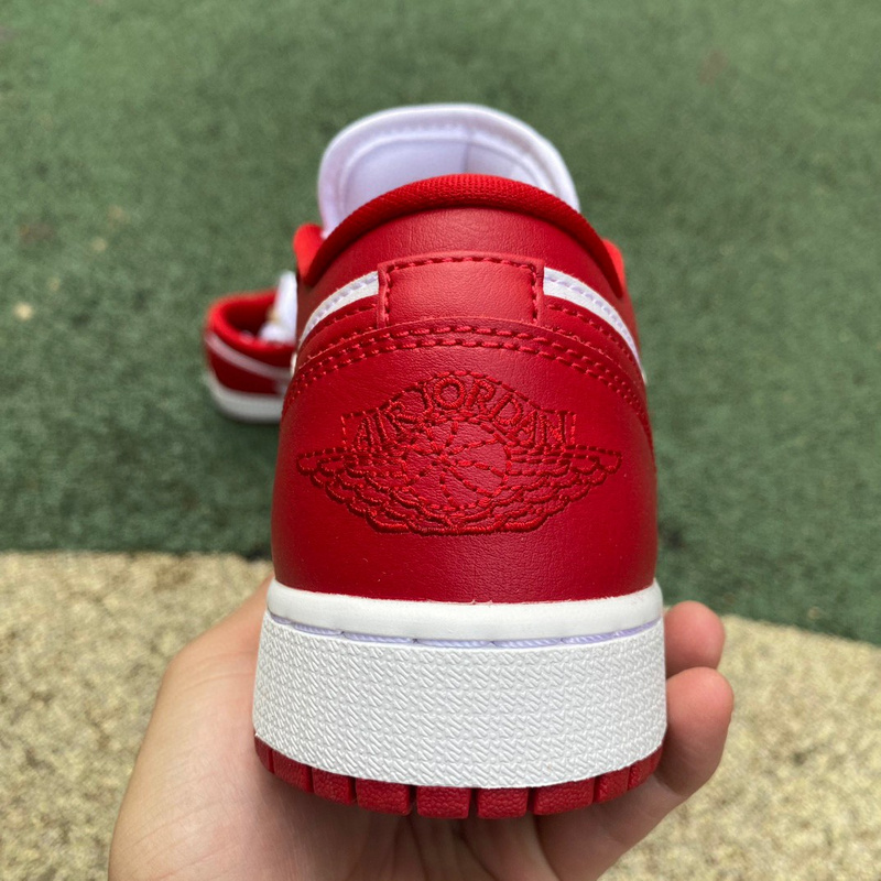 Air Jordan 1 Low Sneaker     553560-615 - DopestKickz