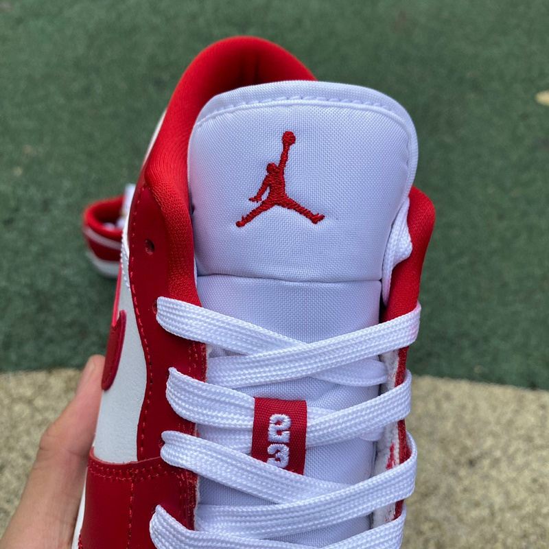 Air Jordan 1 Low Sneaker     553560-615 - DopestKickz