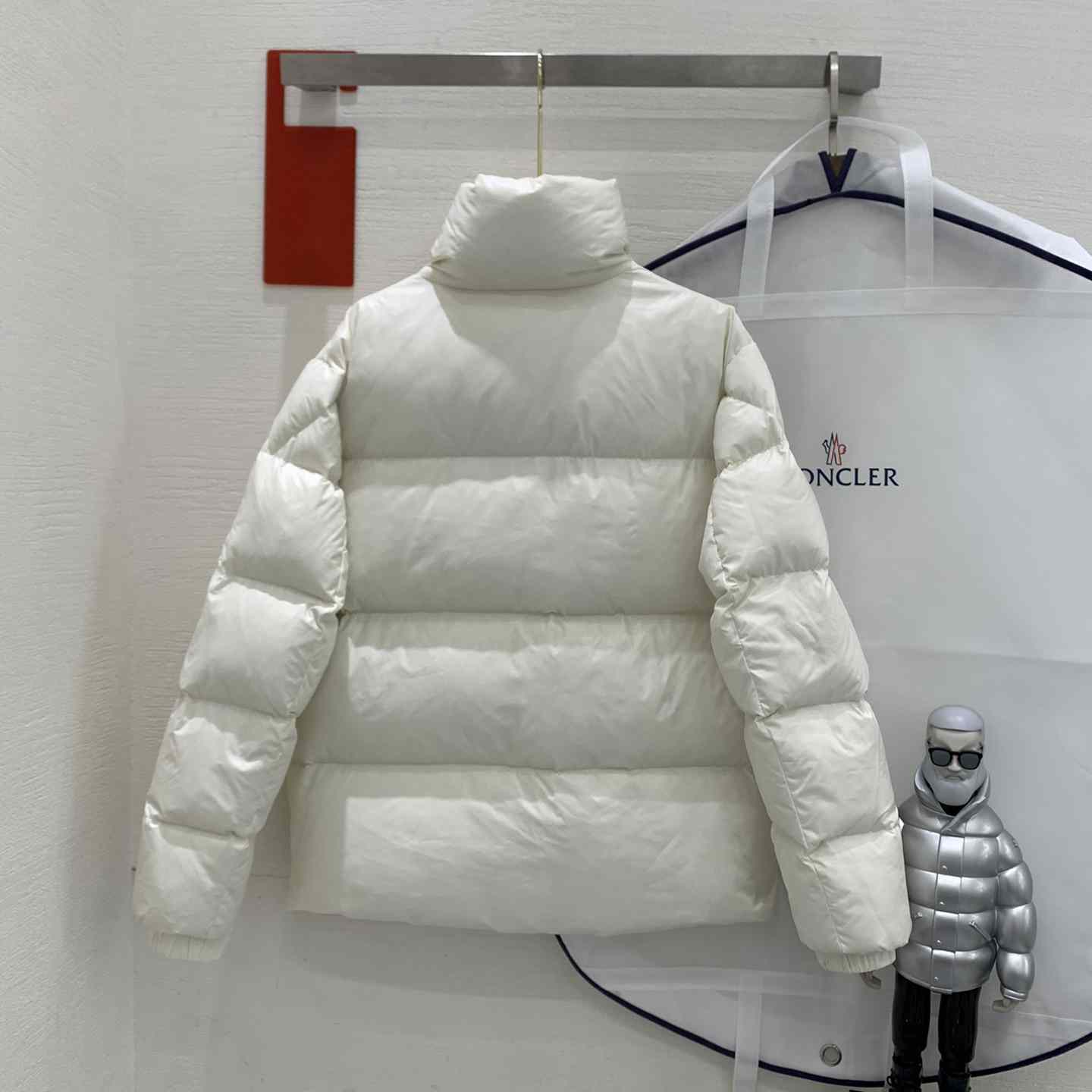 Moncler Misam short down jacket - DopestKickz