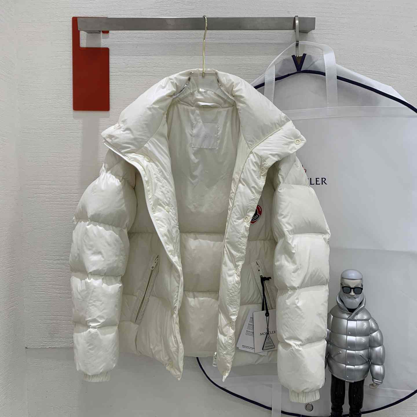 Moncler Misam short down jacket - DopestKickz
