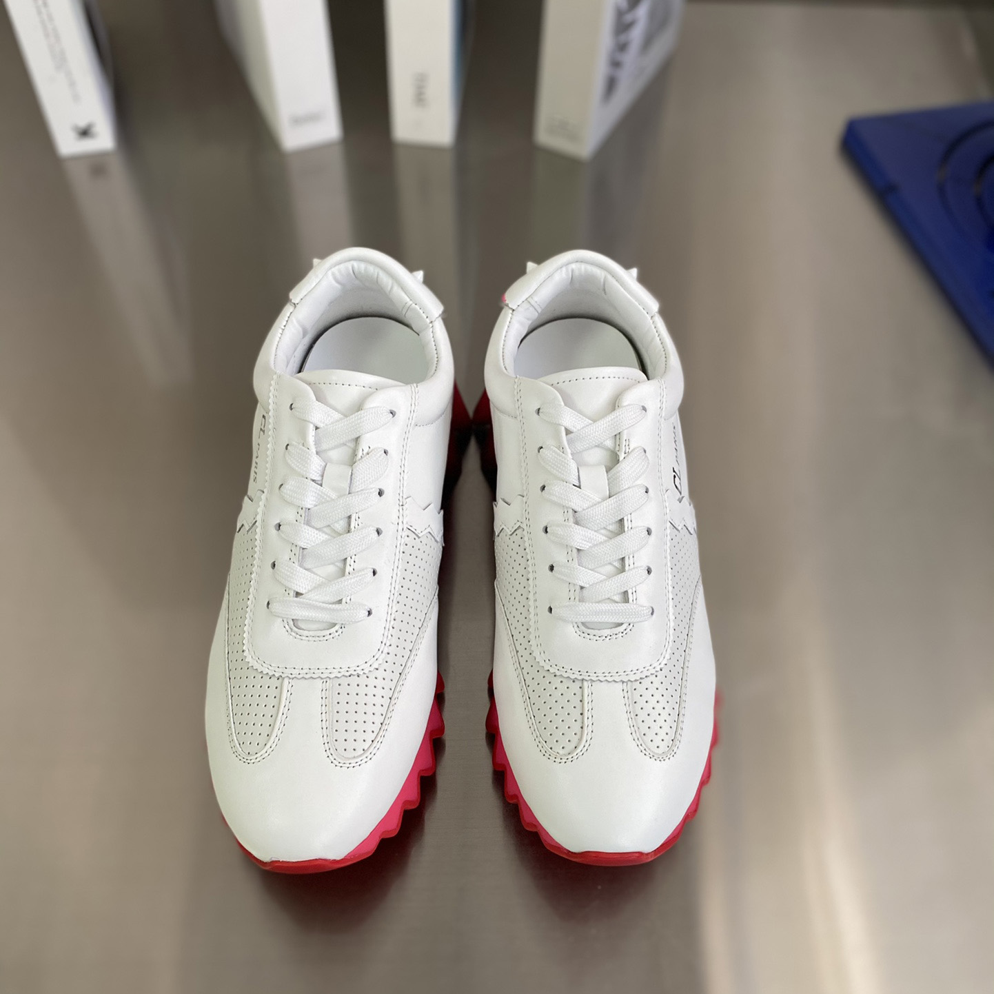 Christian Louboutin Loubishark Donna Leather Trainers - DopestKickz