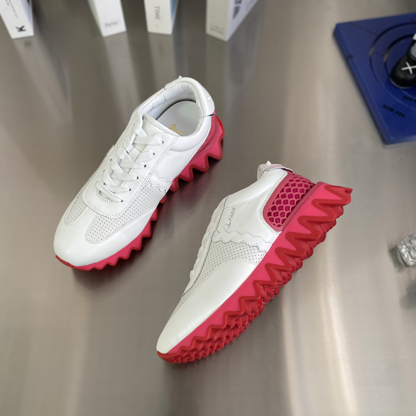 Christian Louboutin Loubishark Donna Leather Trainers - DopestKickz