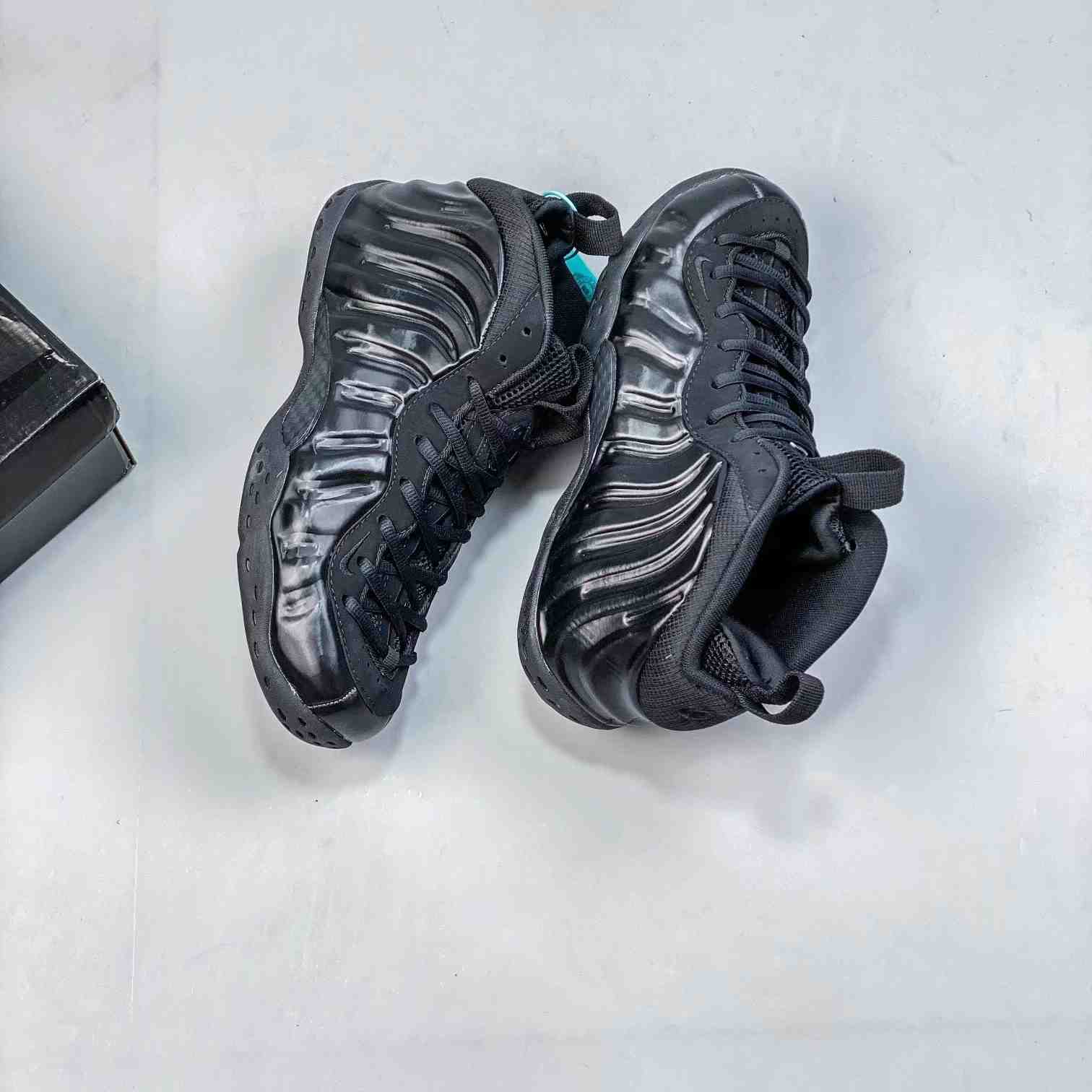 Nike Air Foamposite Pro Sneakers     jxd022a24 - DopestKickz