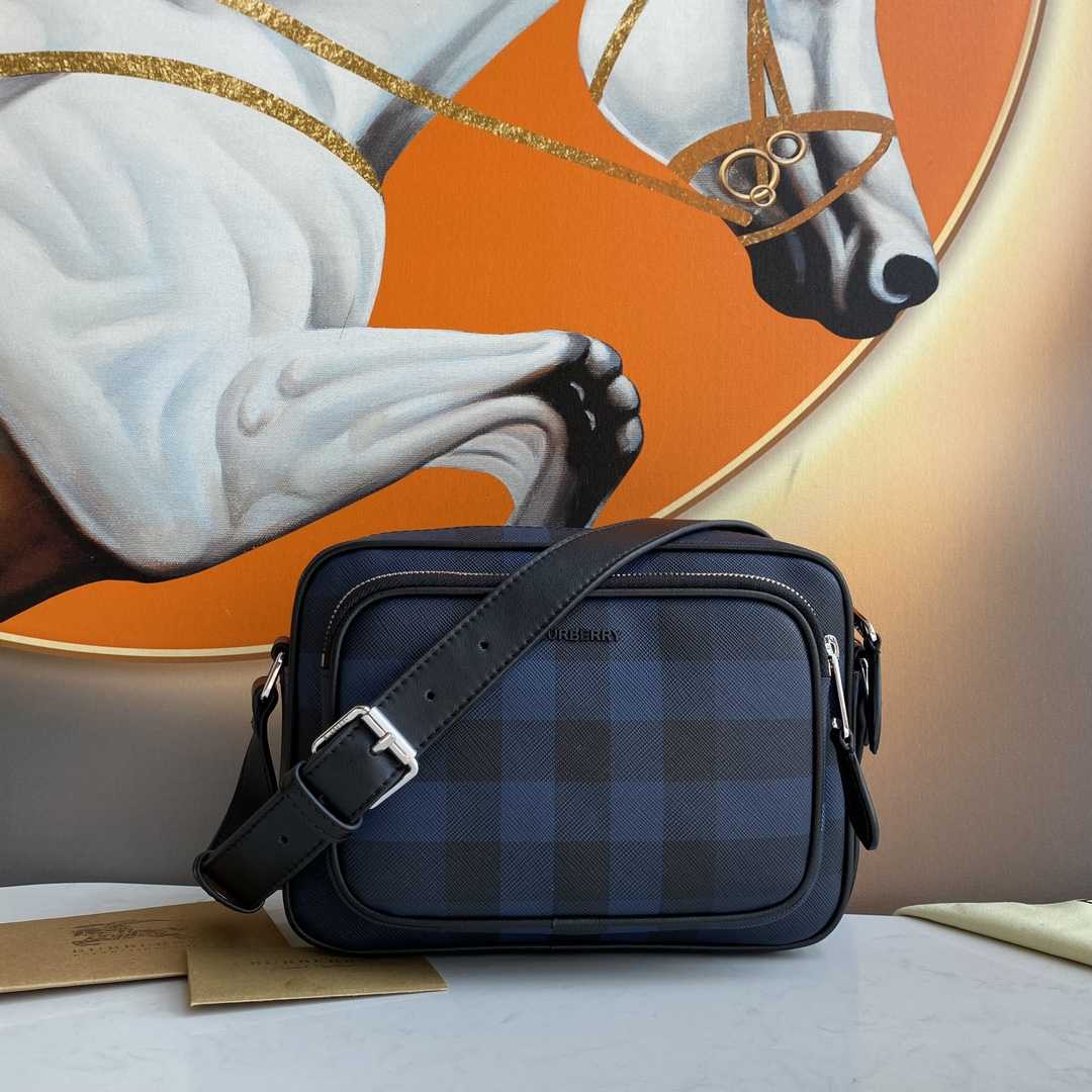 Burberry Leather Paddy Bag - DopestKickz