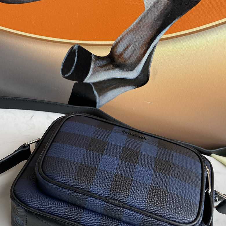 Burberry Leather Paddy Bag - DopestKickz