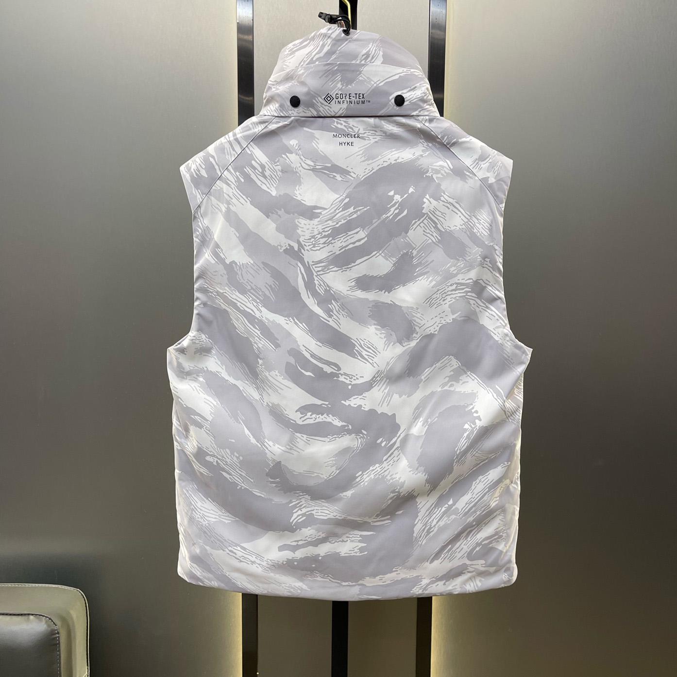 Moncler x HYKE Vanilis Padded Gilet - DopestKickz