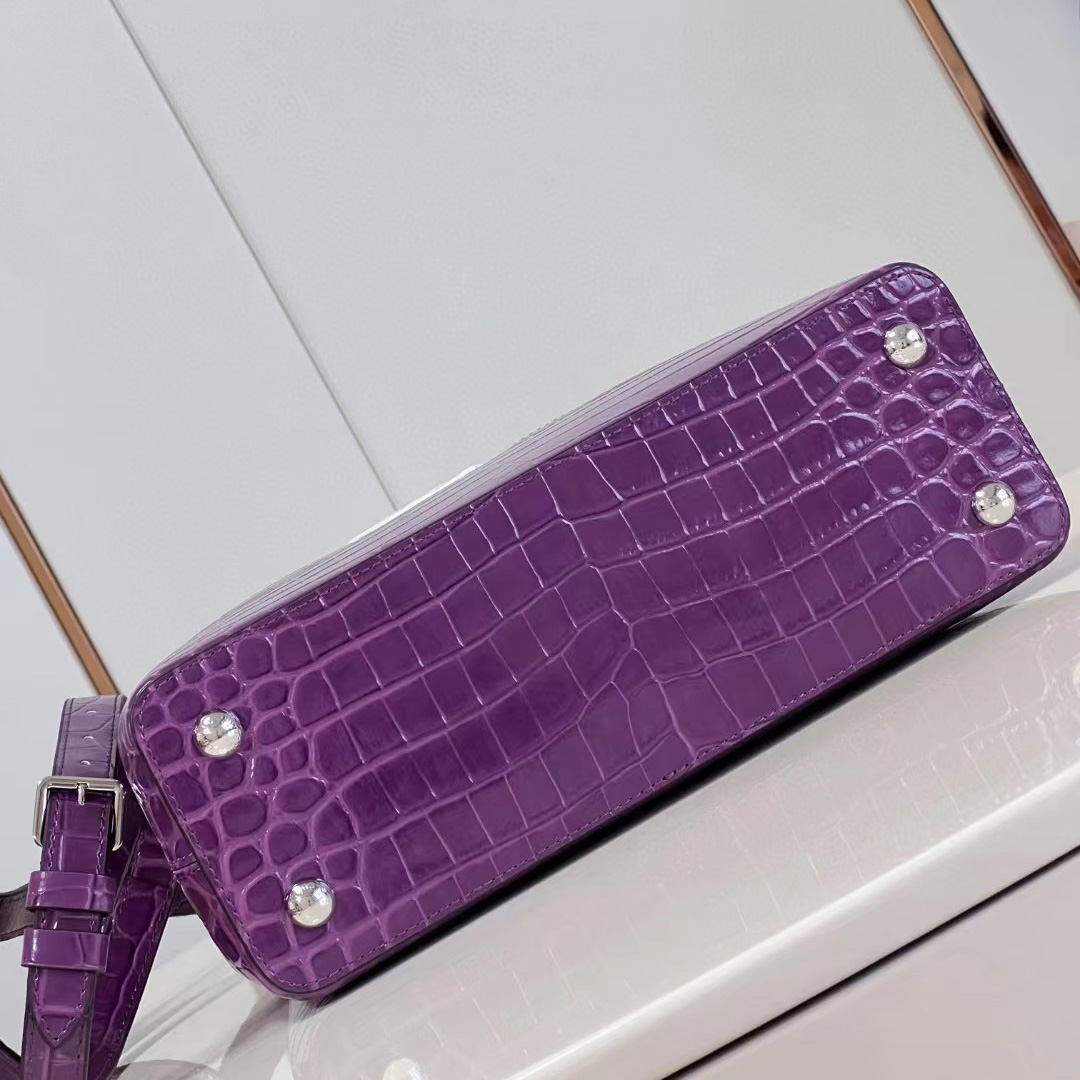 Louis Vuitton Capucines  (31-21-11cm)  M48865 - DopestKickz