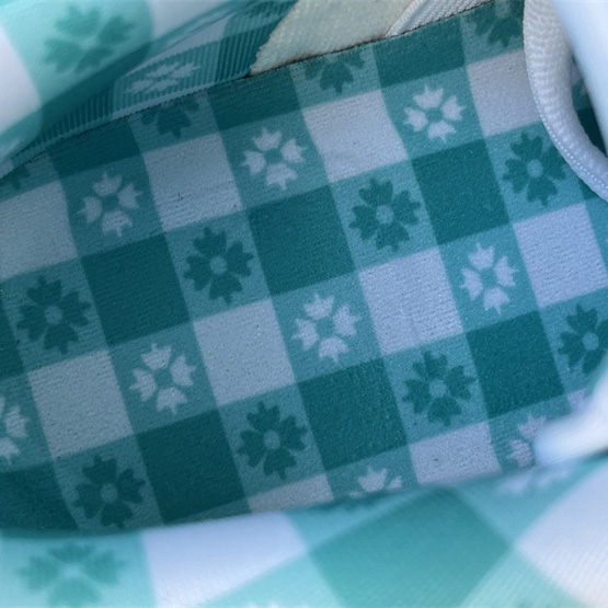 Concepts x TIFFANY CO. x Nike SB Dunk Low  Sneakers      BV1310-402 - DopestKickz