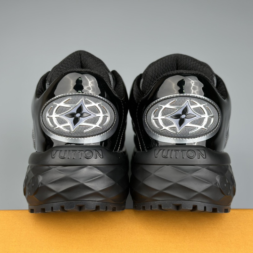 Louis Vuitton LV Discovery Lace Up  1ABZ2U - DopestKickz