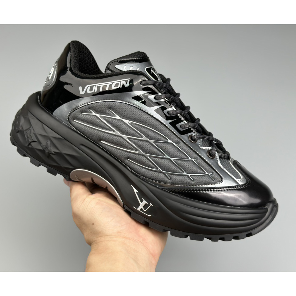 Louis Vuitton LV Discovery Lace Up  1ABZ2U - DopestKickz