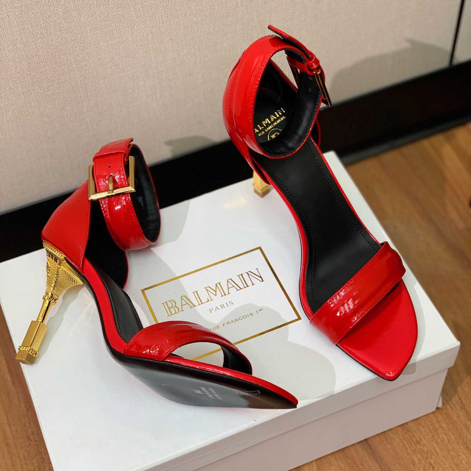 Balmain Moneta Patent Leather Sandals - DopestKickz