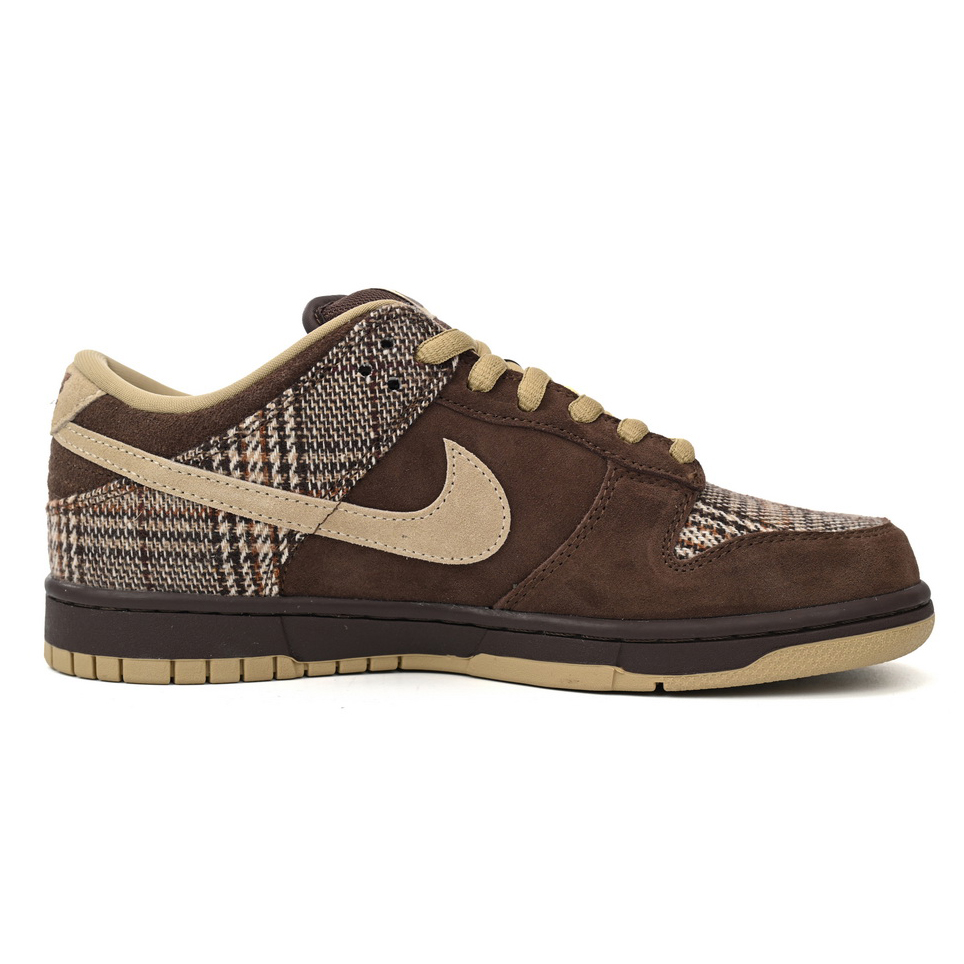 Nike SB Dunk Low Tweed Sneakers      304292-223 - DopestKickz