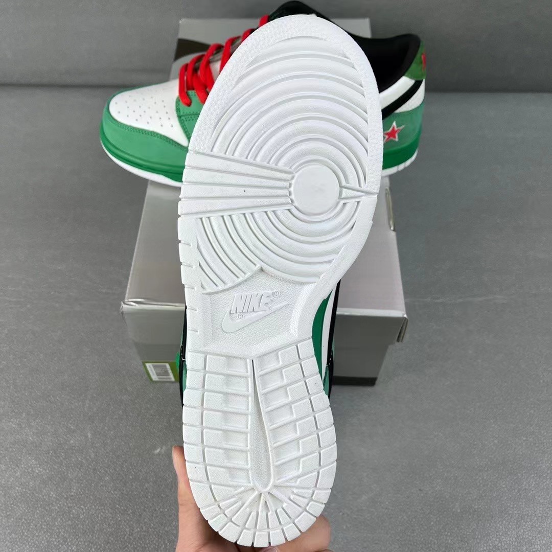 Nike Dunk SB Low Sneakers     304292-302 - DopestKickz