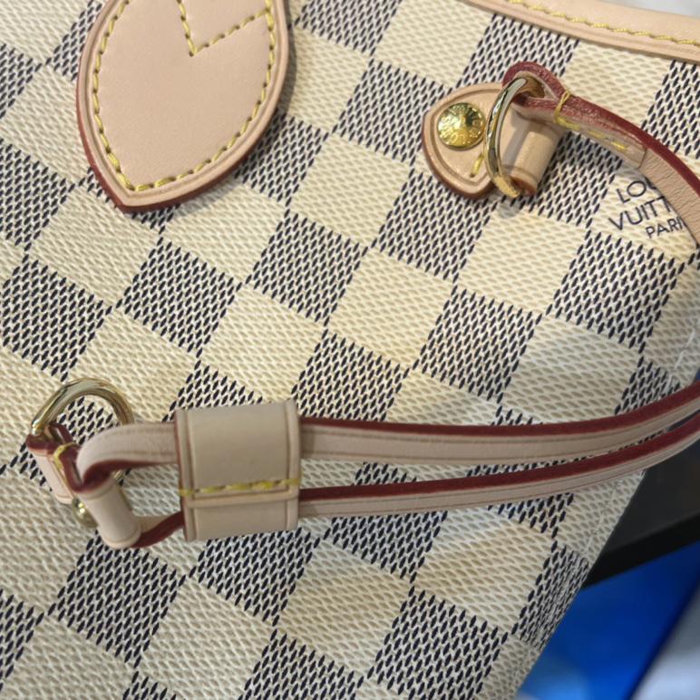 Louis Vuitton Neverfull PM (29 x 21 x 12cm)  N41362 - DopestKickz