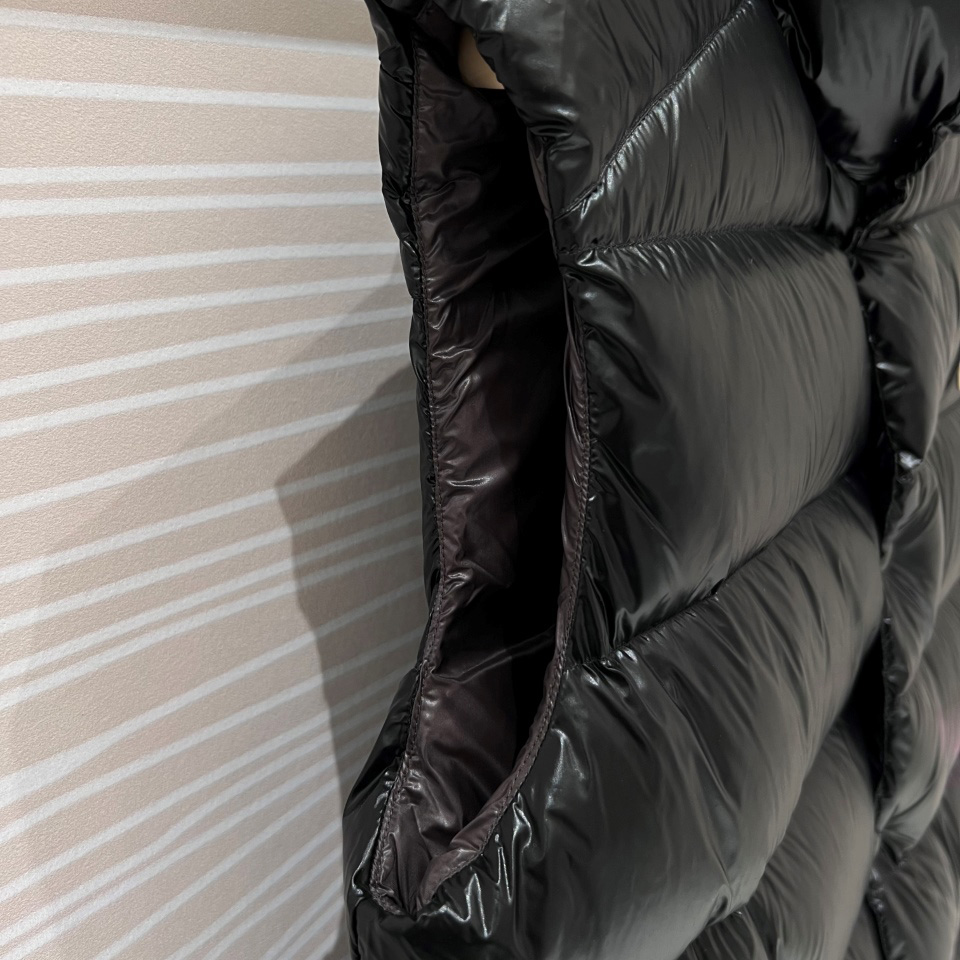 Moncler Tibb Down Vest - DopestKickz