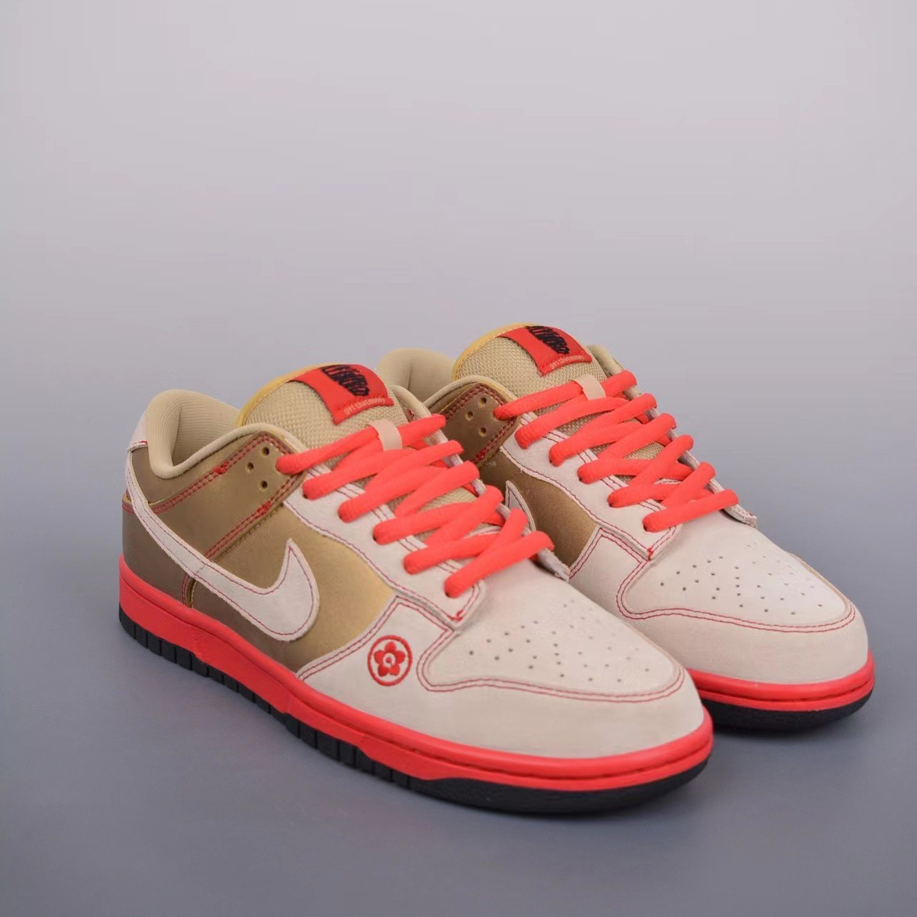 Nike SB ZOOM Dunk Low Sneakers     304292 771698 - DopestKickz