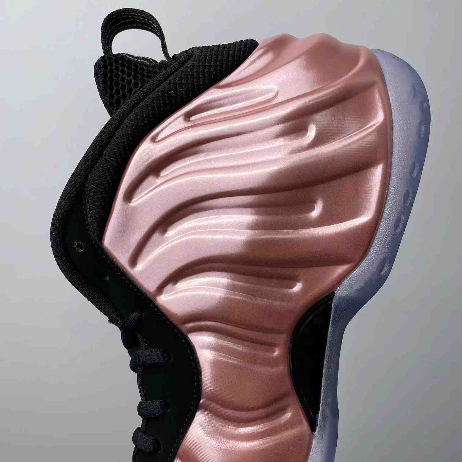 Nike Air Foamposite Pro Sneakers    624041-800 - DopestKickz