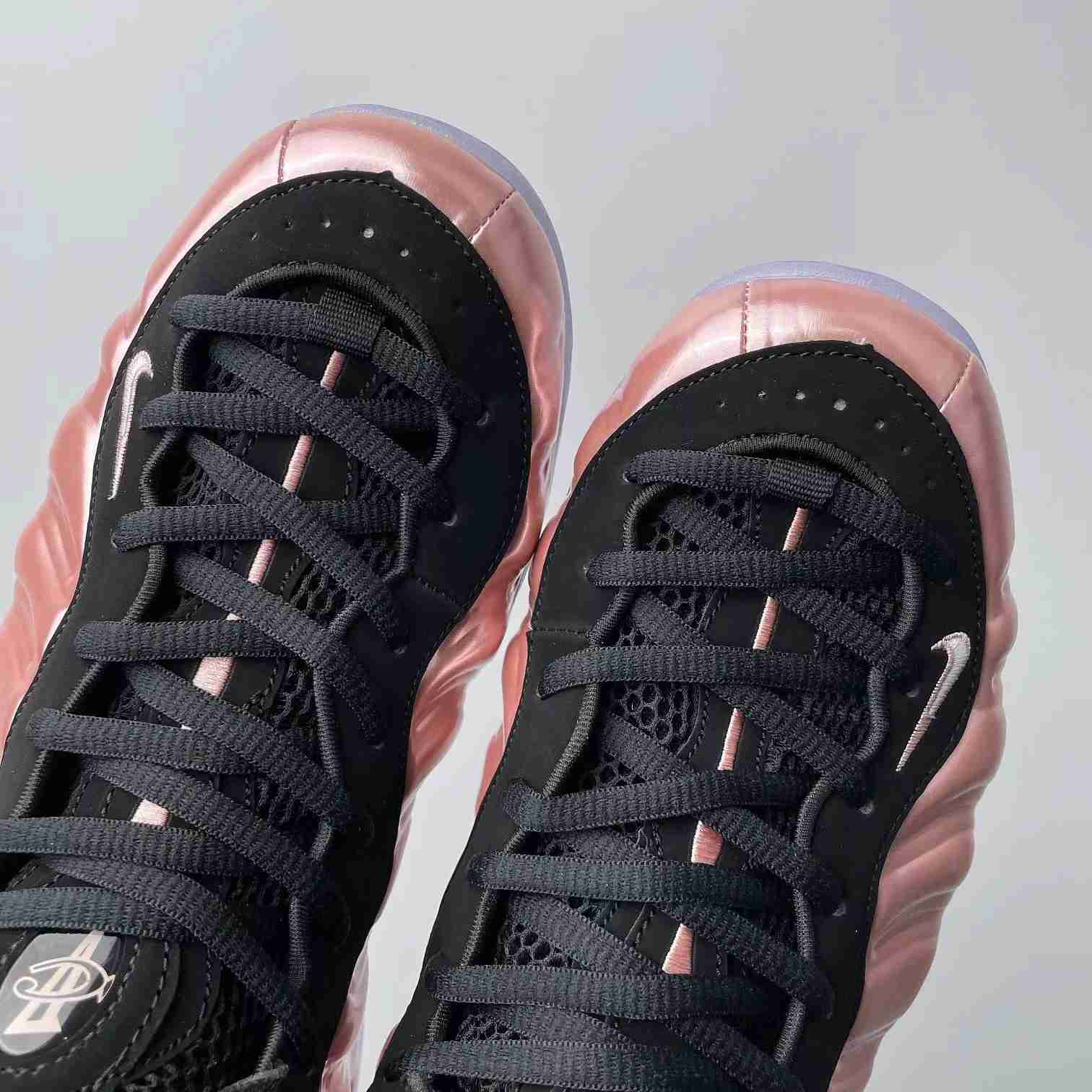 Nike Air Foamposite Pro Sneakers    624041-800 - DopestKickz