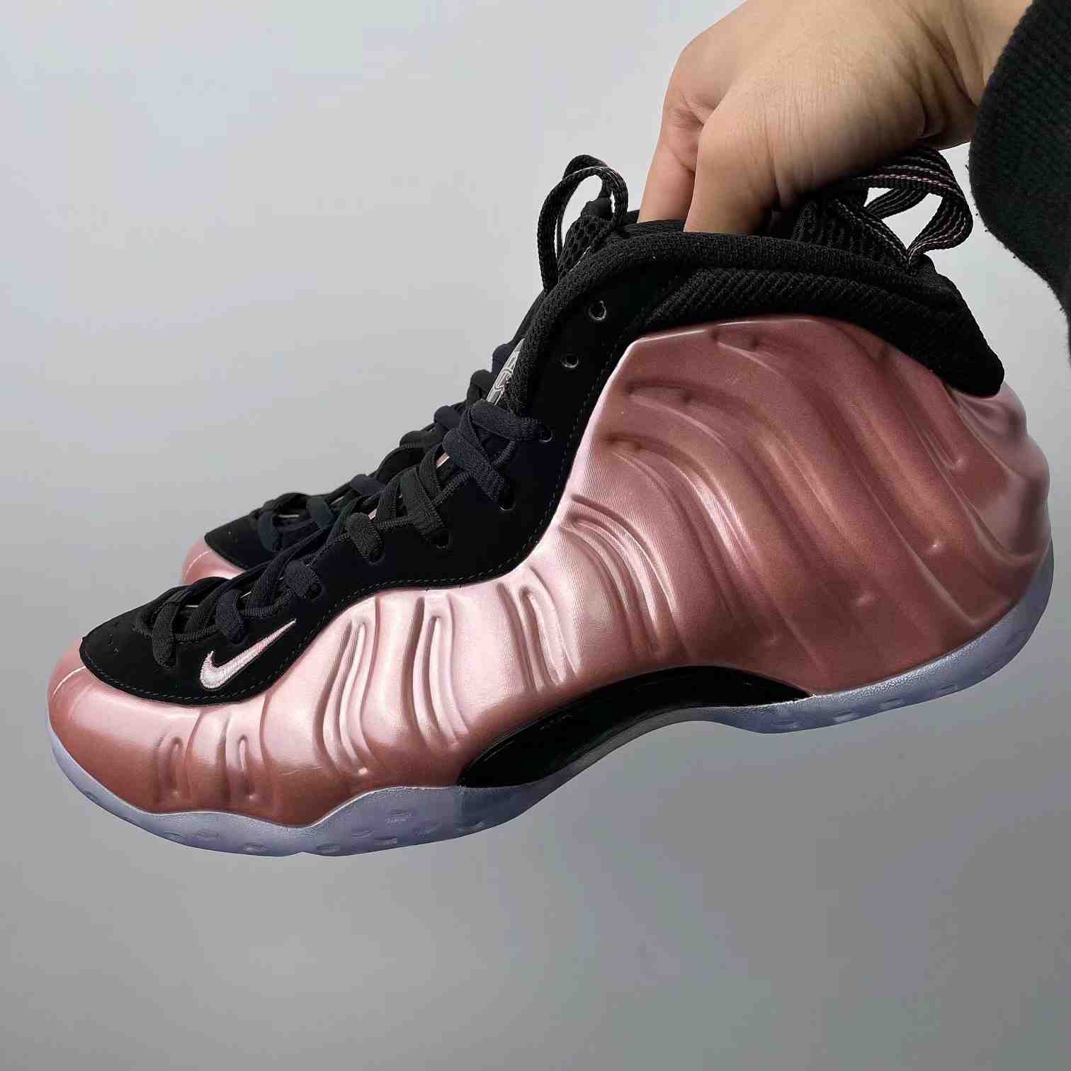 Nike Air Foamposite Pro Sneakers    624041-800 - DopestKickz