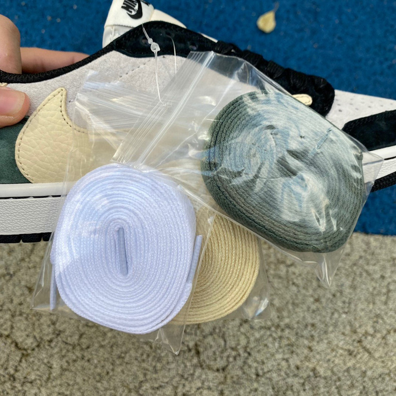 Air Jordan 1 x Travis Scott TS Sneaker     DM7866-811 - DopestKickz