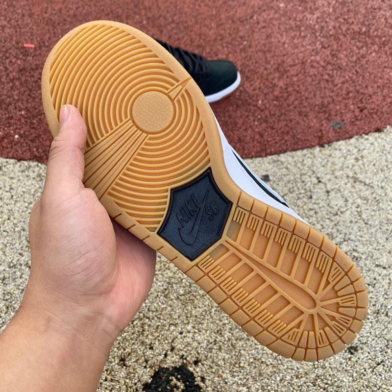 Nike Dunk SB Low Sneaker      CD2563-001 - DopestKickz