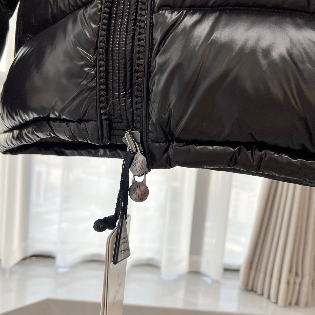 Moncler Maya Short Down Jacket - DopestKickz