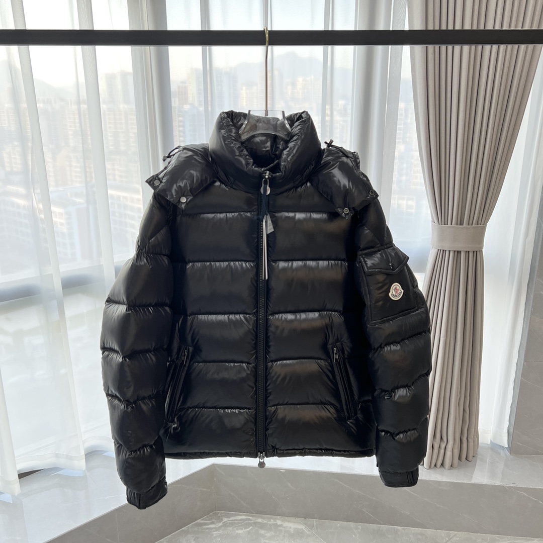 Moncler Maya Short Down Jacket - DopestKickz