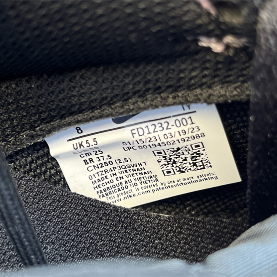 Nike Dunk Low Sneaker     FD1232-001 - DopestKickz