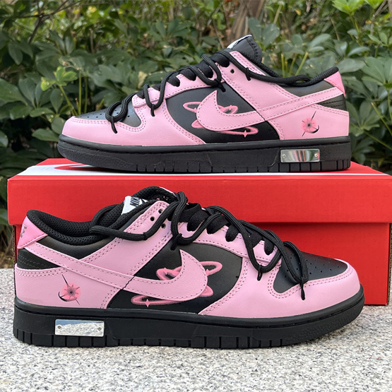 Nike Dunk Low Sneaker     FD1232-001 - DopestKickz