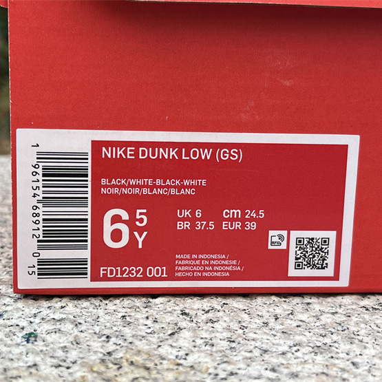 Nike Dunk Low Sneaker     FD1232-001 - DopestKickz